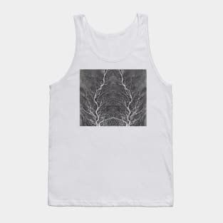 Grayscale Aesthetic Fractal Lightning Bolts - Black and White Abstract Artwork Tank Top